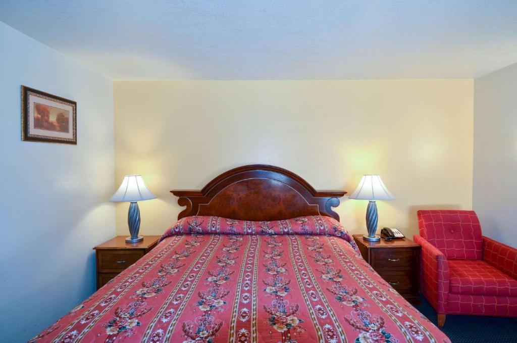 Beyond Stay Hotel Victorville Downtown מראה חיצוני תמונה
