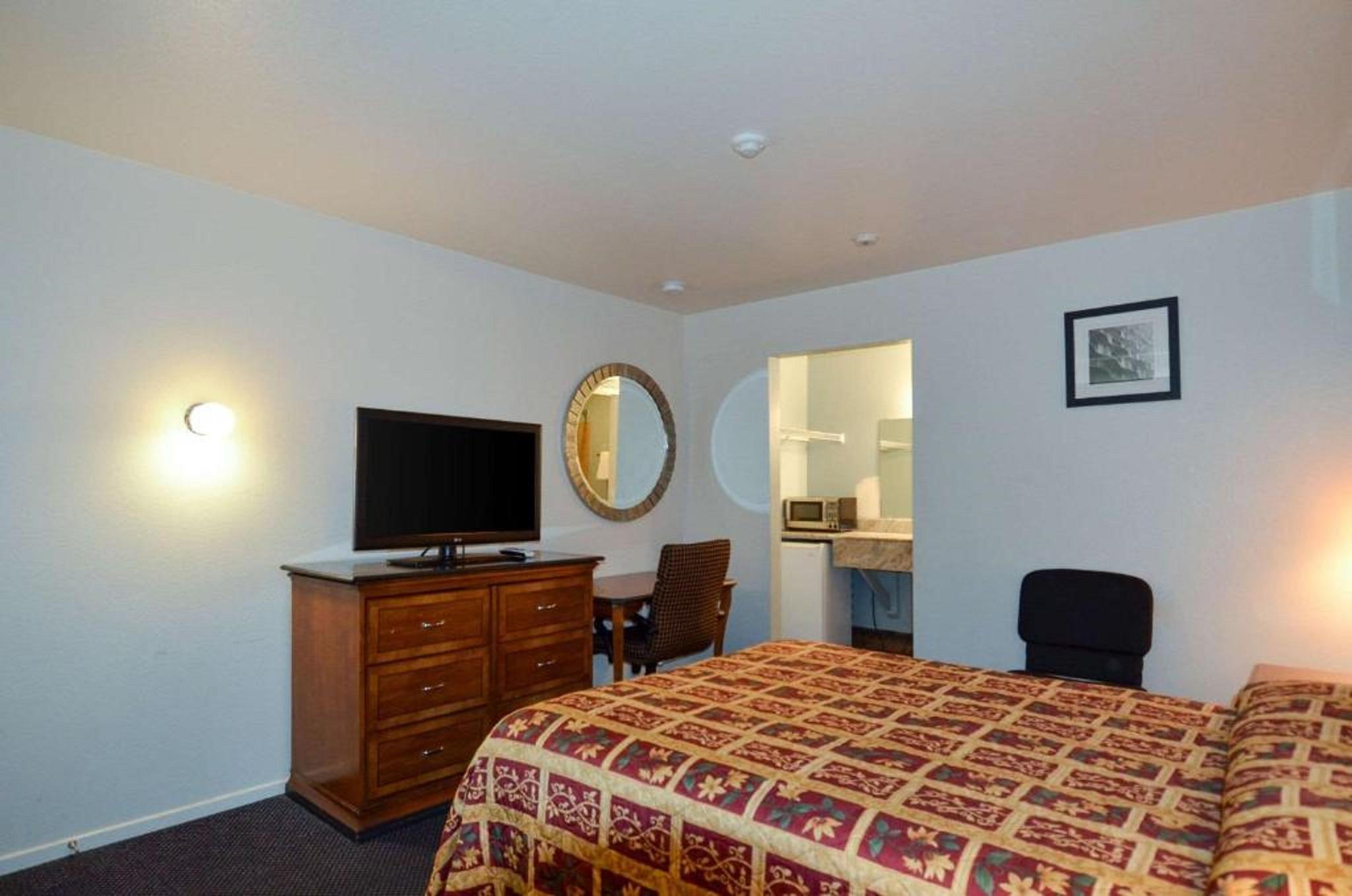 Beyond Stay Hotel Victorville Downtown מראה חיצוני תמונה